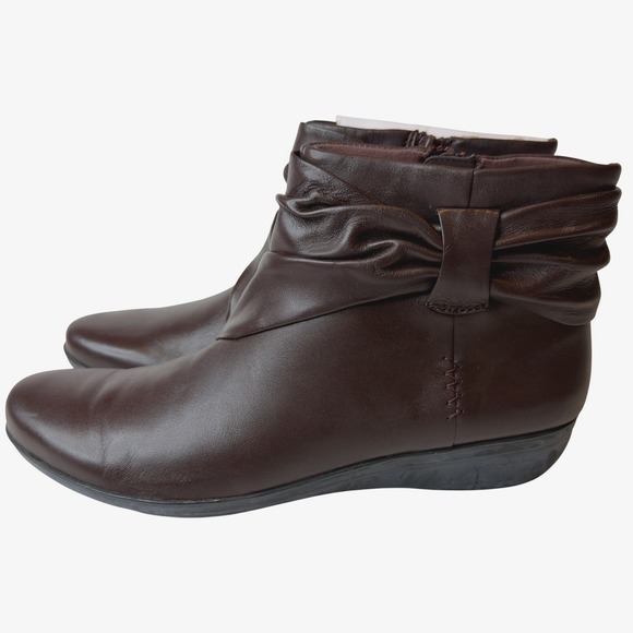 Clarks Shoes - Clarks Everlay Mandy Leather Ankle Boots Size 12 Narrow